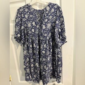 Cupshe Navy and White Floral Dress